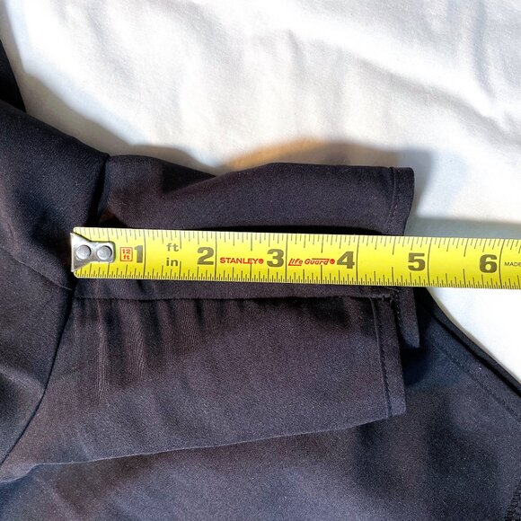 Tek Gear by Kohls Ladies L Multi-Purpose 4” Shorts w Pockets Comfort Waist Black - Picture 9 of 9